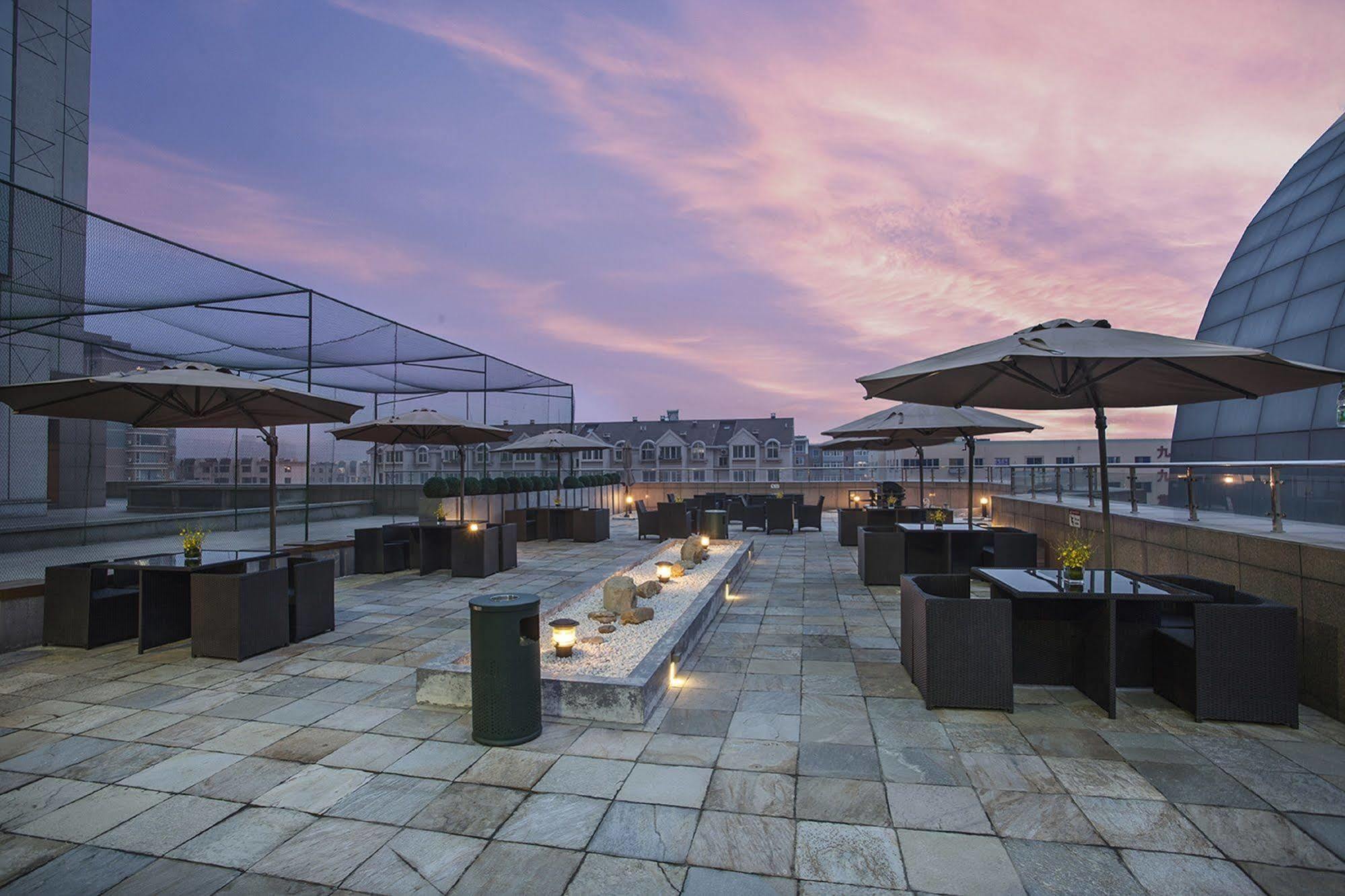 Somerset Grand Central Dalian Luaran gambar